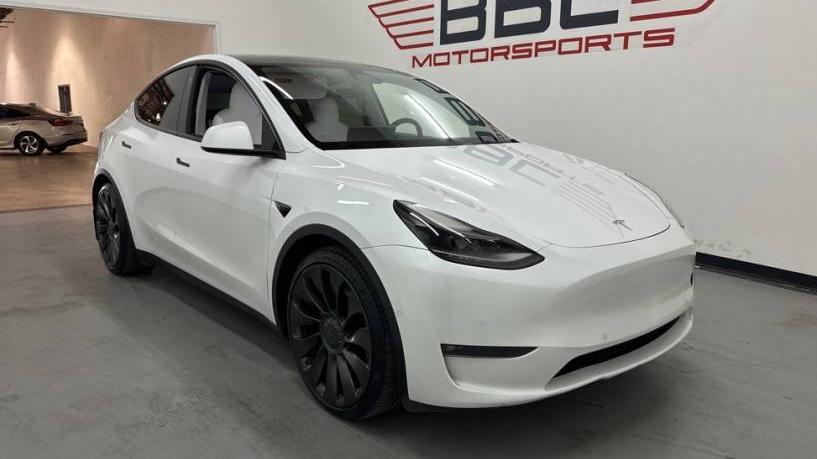 TESLA MODEL Y 2021 5YJYGDEF4MF182750 image